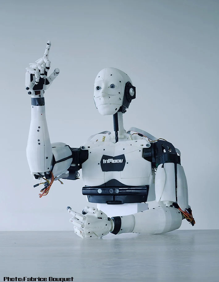 Gaël Langevin InMoov open-source 3D-printed humanoid robot